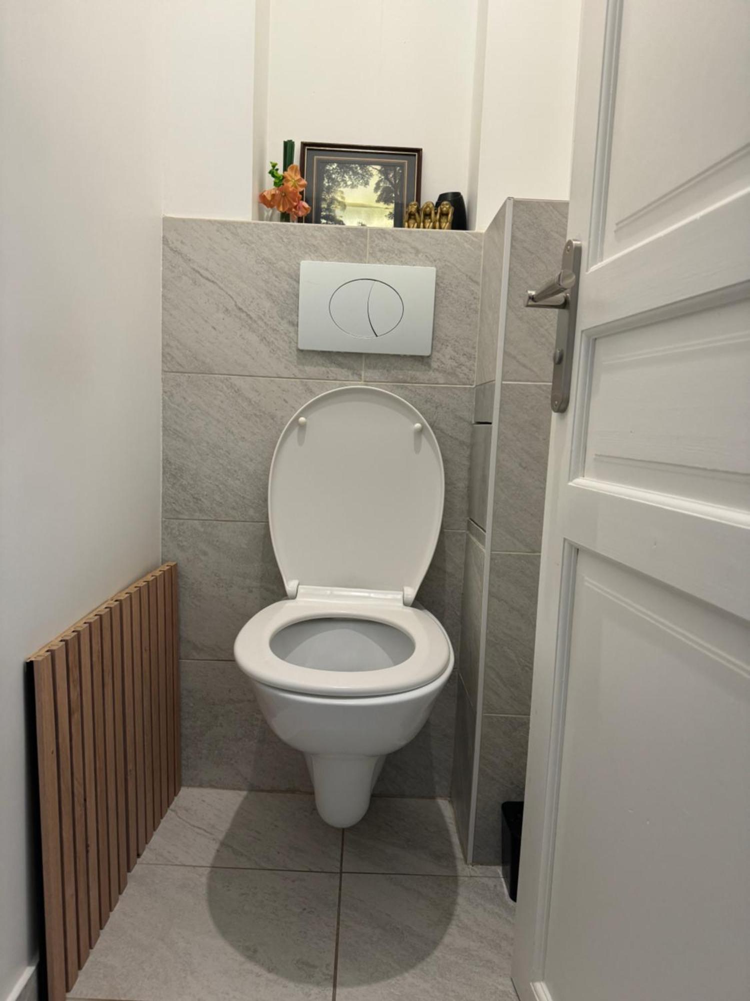 Une Chambre Dans Un Appartement Ablon-sur-Seine Luaran gambar
